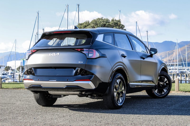 2026 Kia Sportage Light HEV 2WD 1.6PH image 3