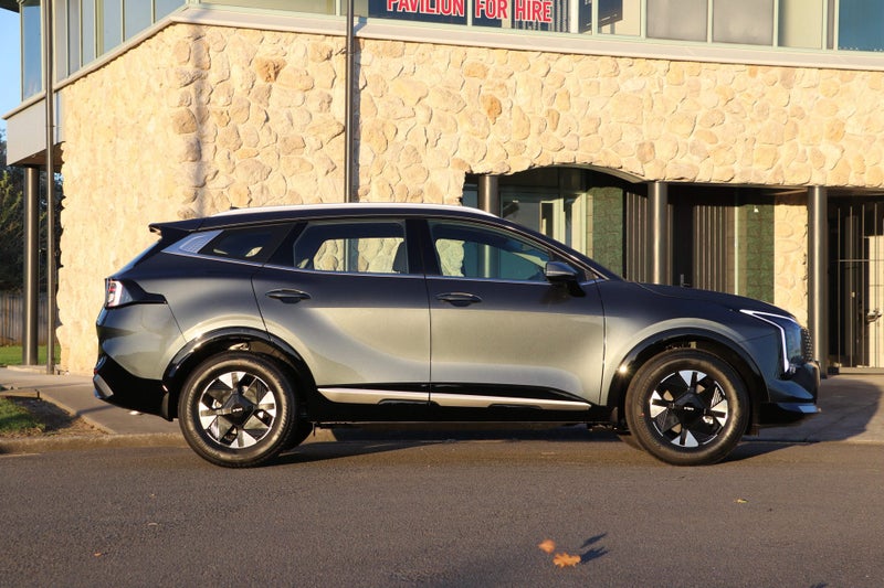 2026 Kia Sportage LIGHT HEV 2WD 1.6PHT image 3