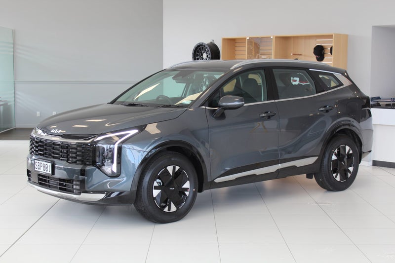 2026 Kia Sportage LIGHT HEV AWD 1.6P HYBRID image 5