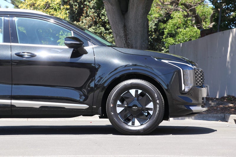 2026 Kia Sportage Light HEV AWD image 4