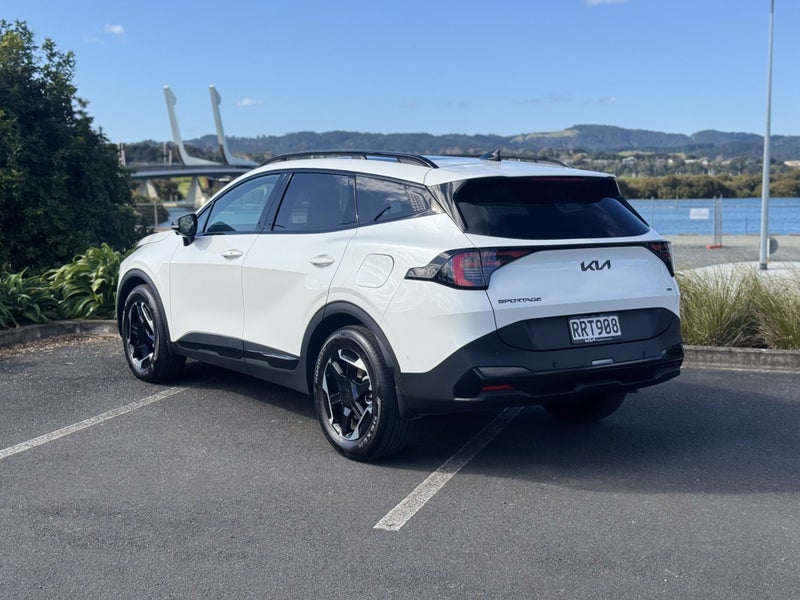 2026 Kia Sportage X-Line 1.6 Turbo HEV AWD image 4