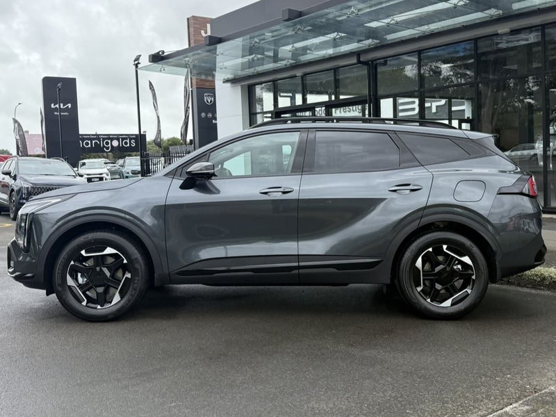 2026 Kia Sportage X-LINE HEV 2WD image 3