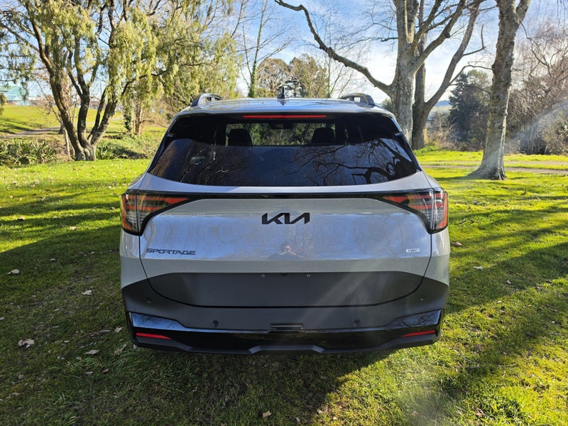 2026 Kia Sportage X-LINE HEV 2WD 1.6P image 4