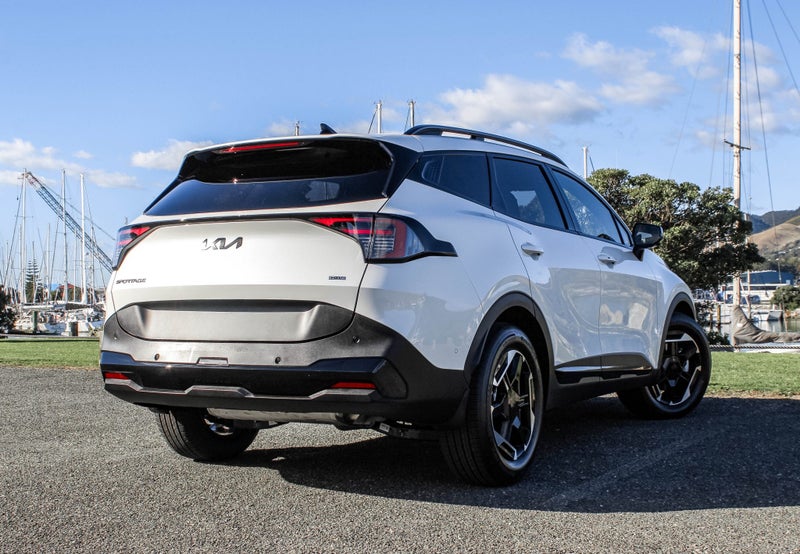 2026 Kia Sportage X-Line HEV AWD 1.6P image 3