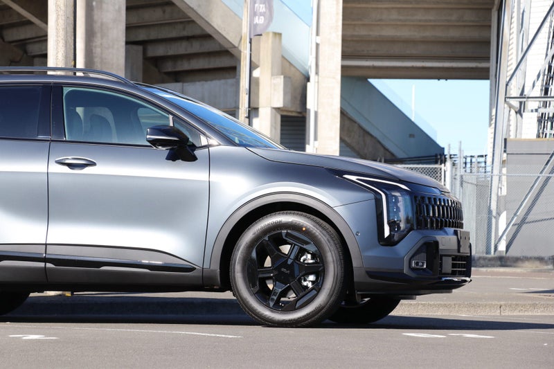 2026 Kia Sportage X-Line HEV AWD image 4