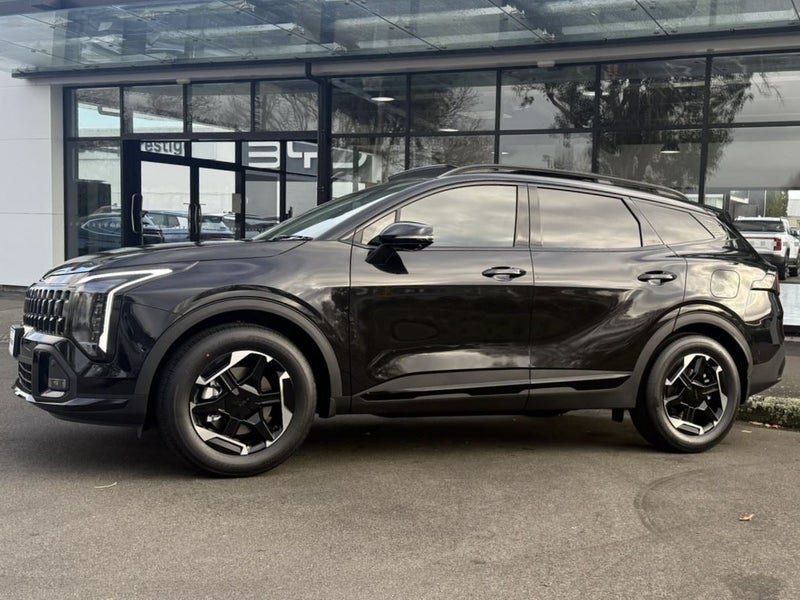 2026 Kia Sportage X-LINE HEV AWD image 3