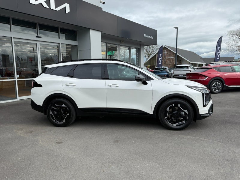 2026 Kia Sportage X-Line HEV AWD image 3