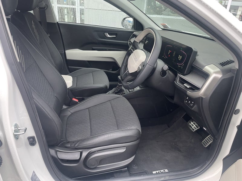 2026 Kia Stonic 5 door GT-Line Hatch 1.0T image 4