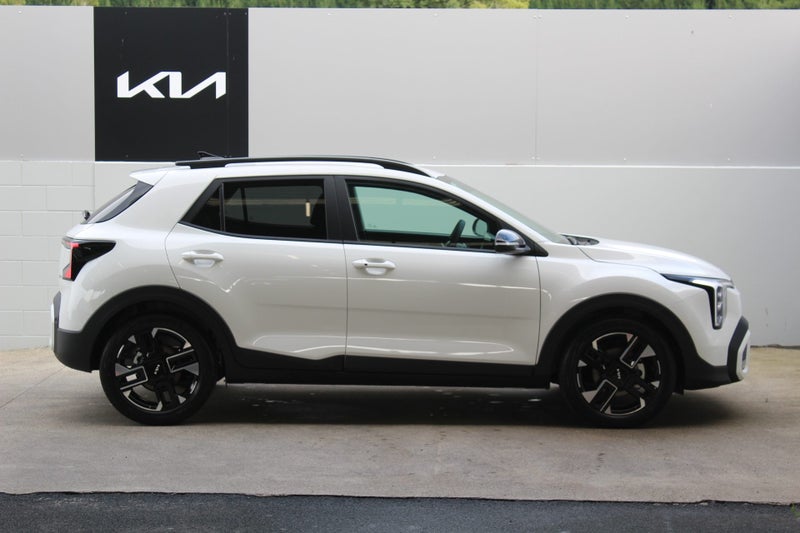 2026 Kia Stonic GT-LINE 1.0 Turbo Auto image 2