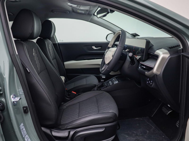 2026 Kia Stonic GT-Line 1.0T Gasoline image 2