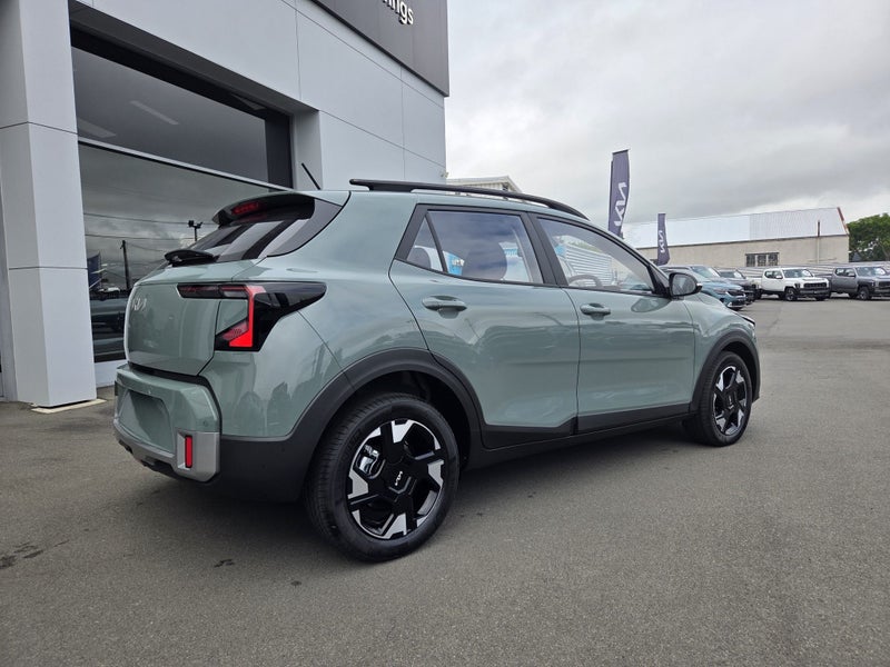 2026 Kia Stonic LX 1.0P TURBO image 3
