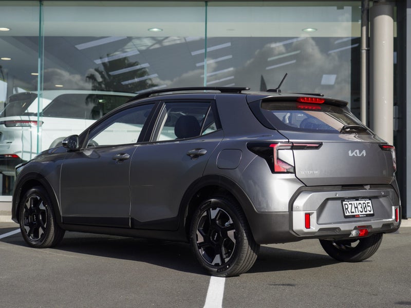 2026 Kia Stonic LX 1.0PT image 2