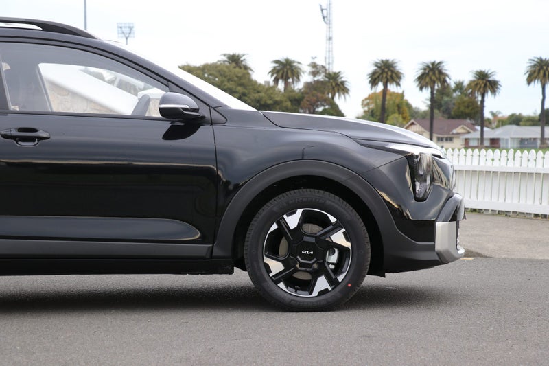 2026 Kia Stonic LX 1.0PT/7AM image 4