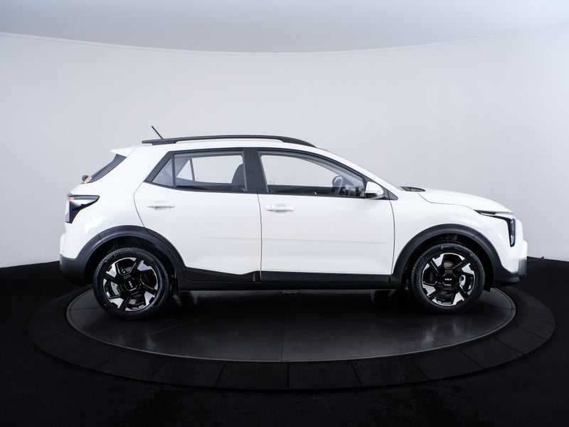 2026 Kia Stonic LX 1.0T image 4