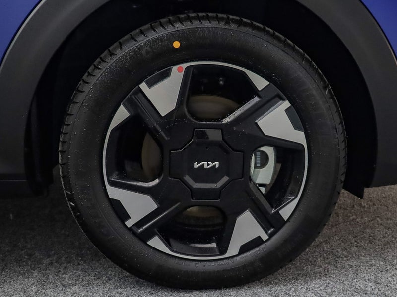 2026 Kia Stonic LX 1.0T Gasoline image 2