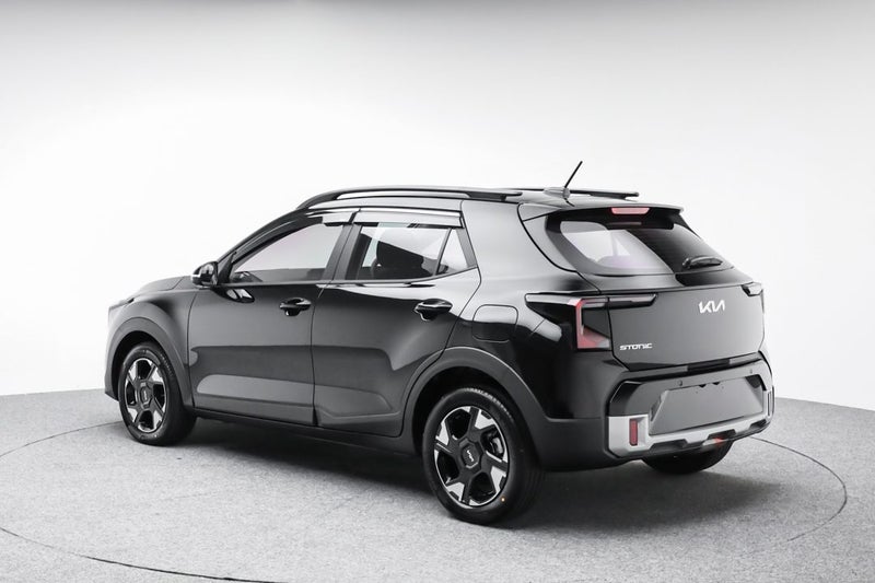 2026 Kia Stonic LX 1.0T Gasoline image 5