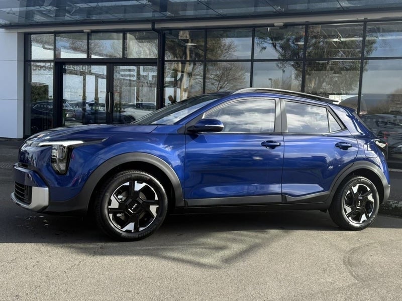 2026 Kia Stonic LX image 3