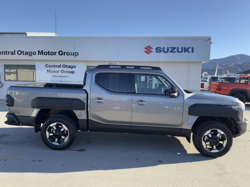 2026 Kia Tasman 2.2D DC X-Line 4WD Auto image 3