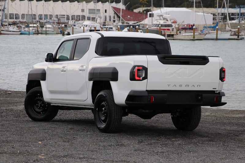 2026 Kia Tasman TX 2.2 Diesel 4WD Dual Cab image 2
