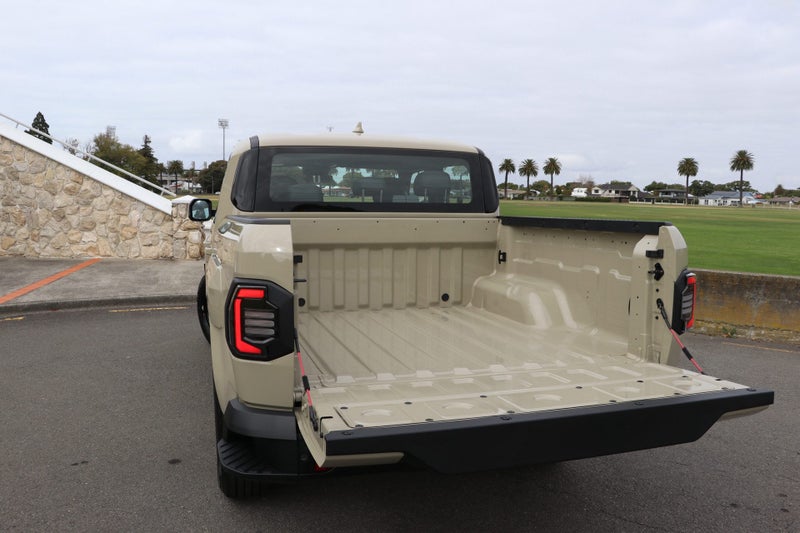 2026 Kia Tasman TX 2WD WELLSIDE 2.2D image 4