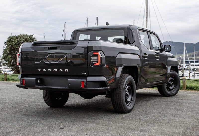 2026 Kia Tasman TX 2WD Wellside 2.2D image 2