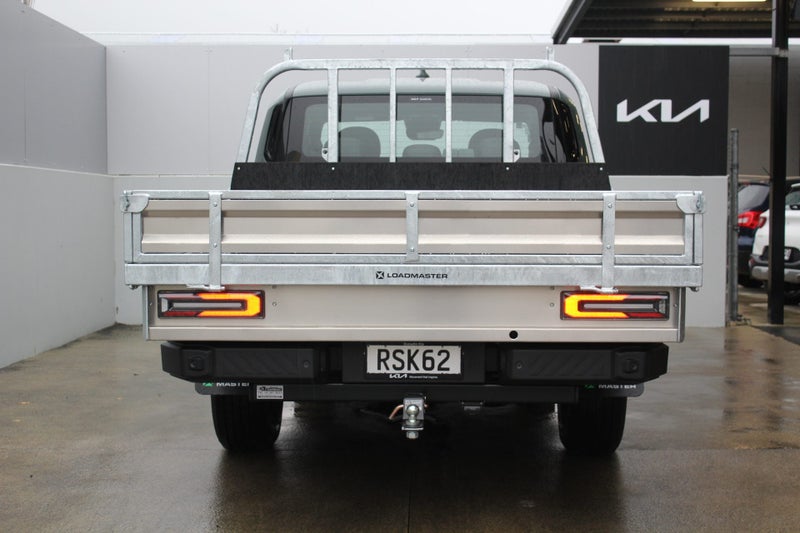 2026 Kia Tasman TX 4WD Double Cab Chassis image 4