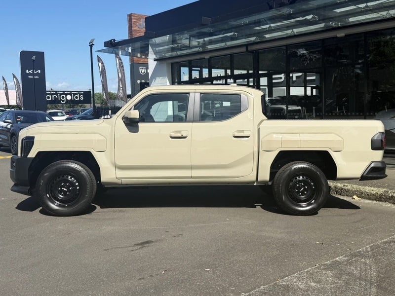 2026 Kia Tasman TX 4WD Wellside image 3