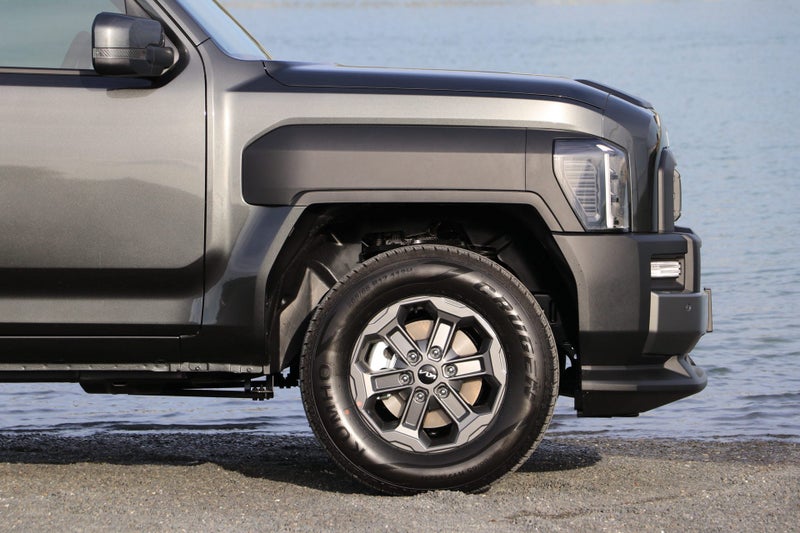 2026 Kia Tasman TXR 2.2 Diesel 4WD 8 Speed Auto image 4