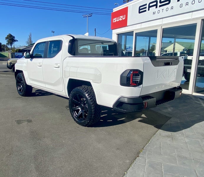 2026 Kia Tasman TXR 2.2 Diesel 4WD D/Cab Wellsi... image 4