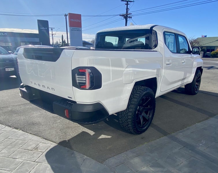 2026 Kia Tasman TXR 2.2 Diesel 4WD D/Cab Wellsi... image 5