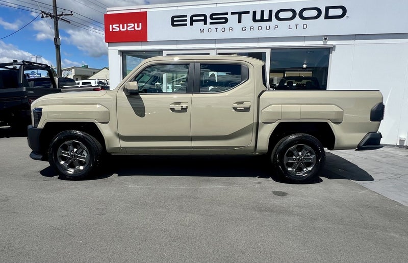 2026 Kia Tasman TXR 2.2 Diesel 4WD D/Cab Wellsi... image 2