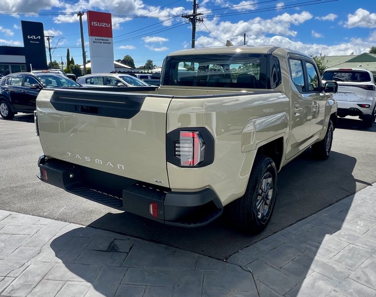 2026 Kia Tasman TXR 2.2 Diesel 4WD D/Cab Wellsi... image 4