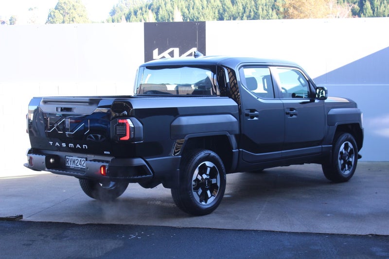 2026 Kia Tasman TXS 2.2 Diesel 4WD Dual Cab Wel... image 3