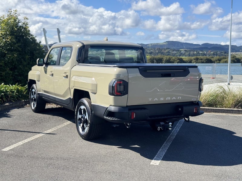 2026 Kia Tasman TXS 4 WD 2.2 diesel 8 speed auto image 5