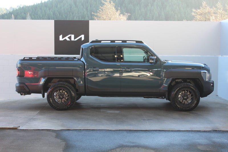 2026 Kia Tasman X-Line 2.2 Diesel 4WD Dual Cab... image 3