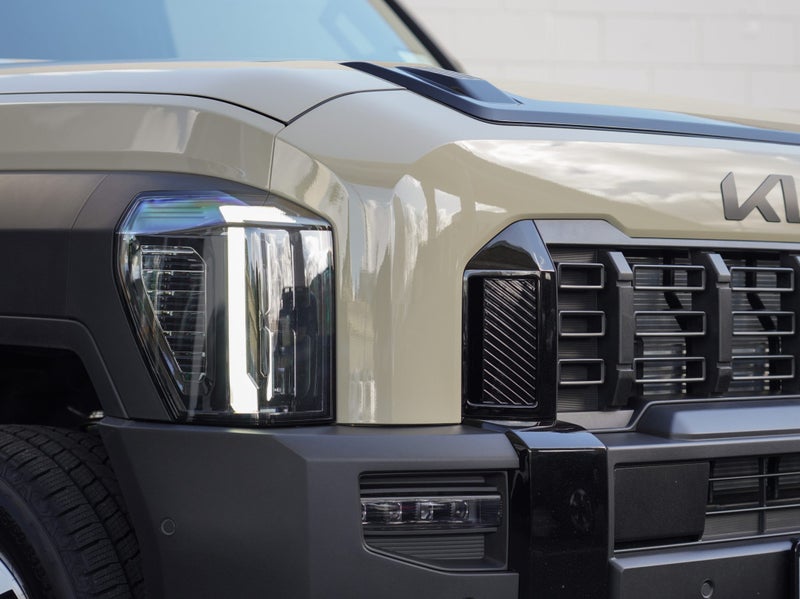 2026 Kia Tasman X-Line 2.2 Diesel DC Wellside image 4