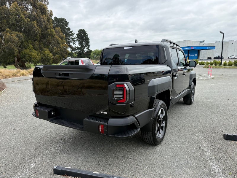 2026 Kia Tasman X-LINE 4WD 2.2DT Double Cab 8Auto image 5