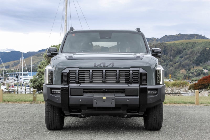 2026 Kia Tasman X-Line 4WD Wellside image 3