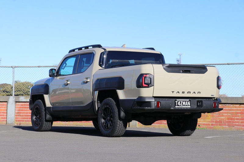 2026 Kia Tasman X-Line 4WD Wellside image 2