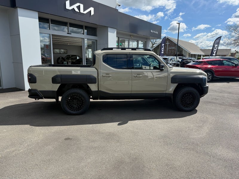2026 Kia Tasman X-Line 4x4 image 5