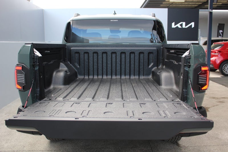 2026 Kia Tasman X-Pro 2.2 Diesel 4WD Dual Cab W... image 5