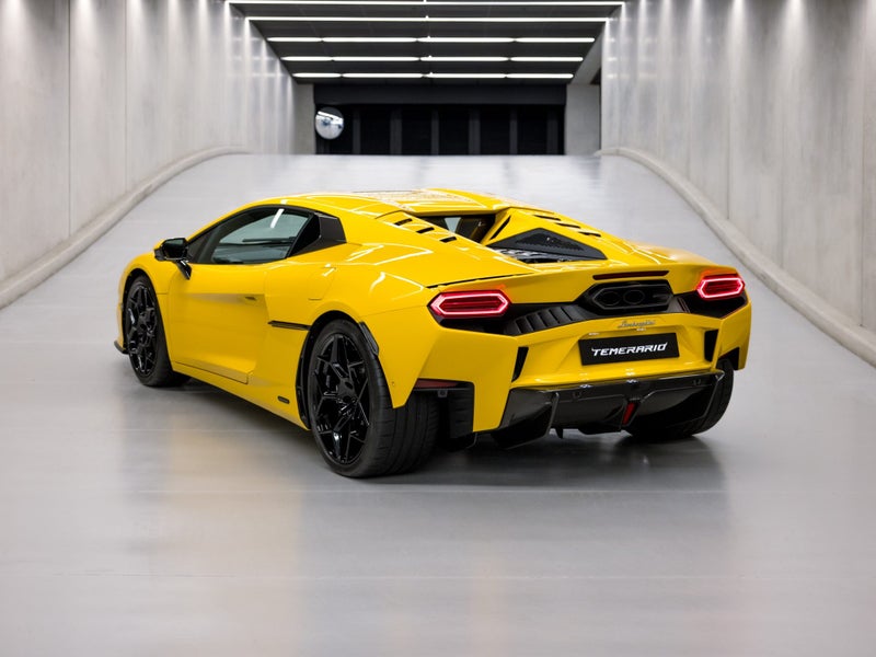 2026 Lamborghini Temerario image 3