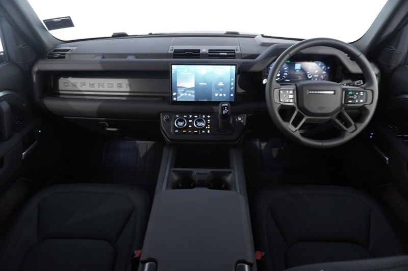 2026 Land Rover Defender 110 5.0L SUPERCHARGED... image 4