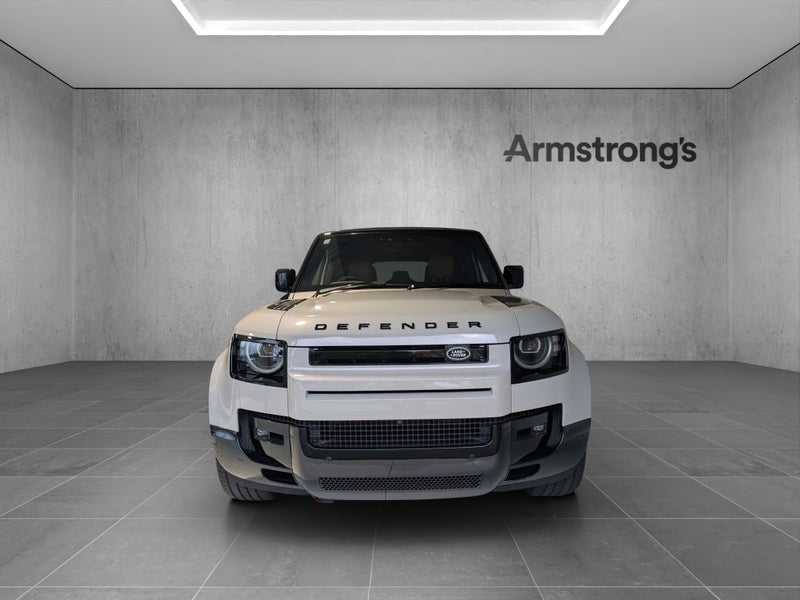 2026 Land Rover Defender 110 D350 X-Dyn Hse image 4