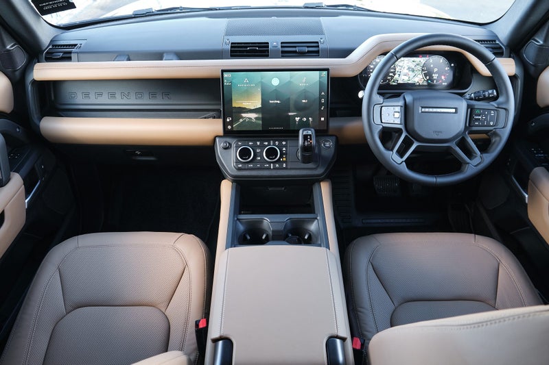 2026 Land Rover Defender 110 D350 X-Dynamic HSE image 5