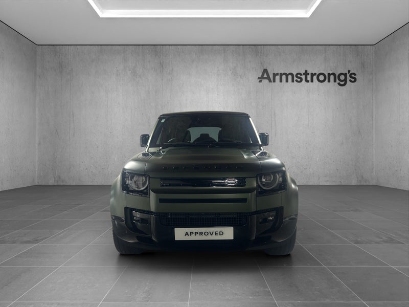 2026 Land Rover Defender 110 D350 X-Dynamic HSE image 4