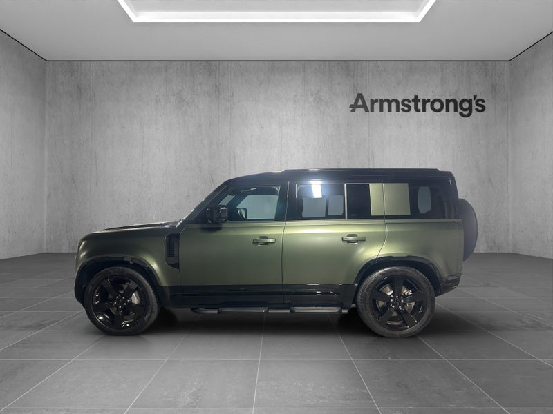 2026 Land Rover Defender 110 D350 X-Dynamic HSE image 5