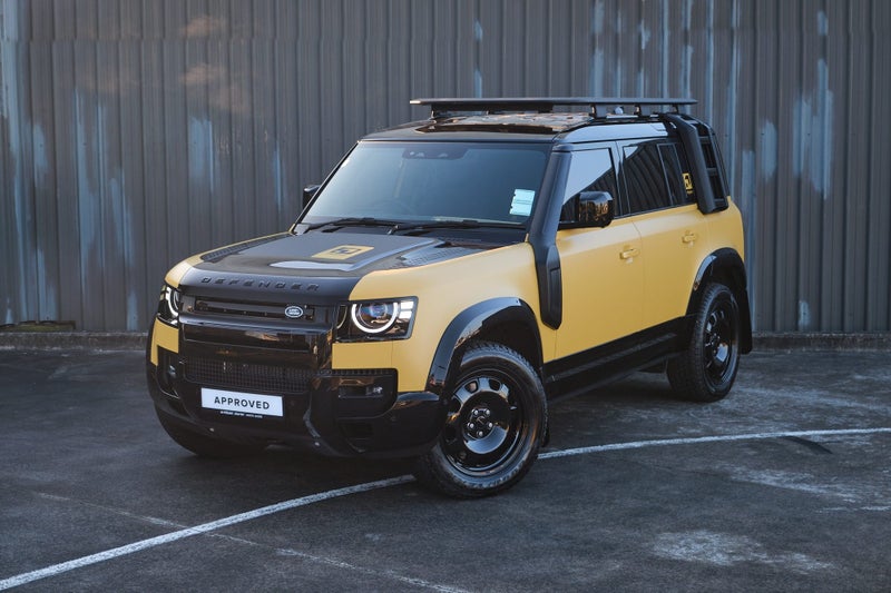 2026 Land Rover Defender 110 Trophy Edition 1 image 2