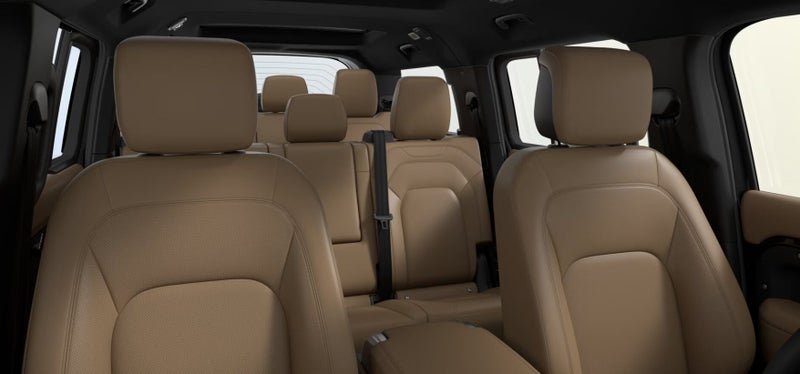 2026 Land Rover Defender 130 D350 X-Dynamic HSE image 4