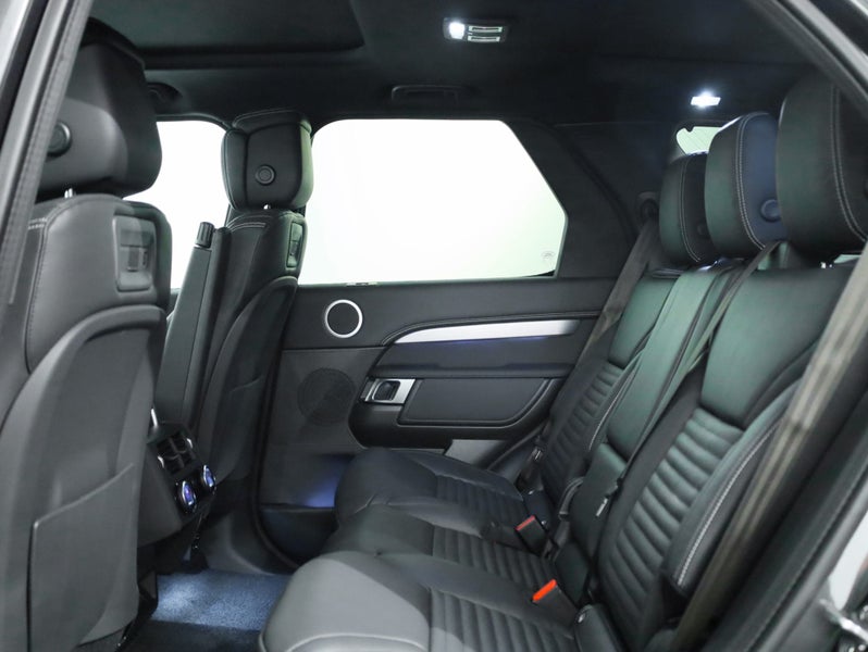 2026 Land Rover Discovery D350 Dynamic HSE image 5